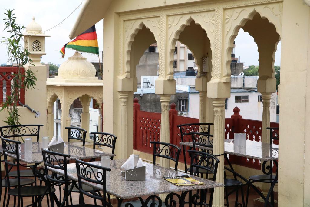 Hotel Vaishnavi Džajpur Exteriér fotografie