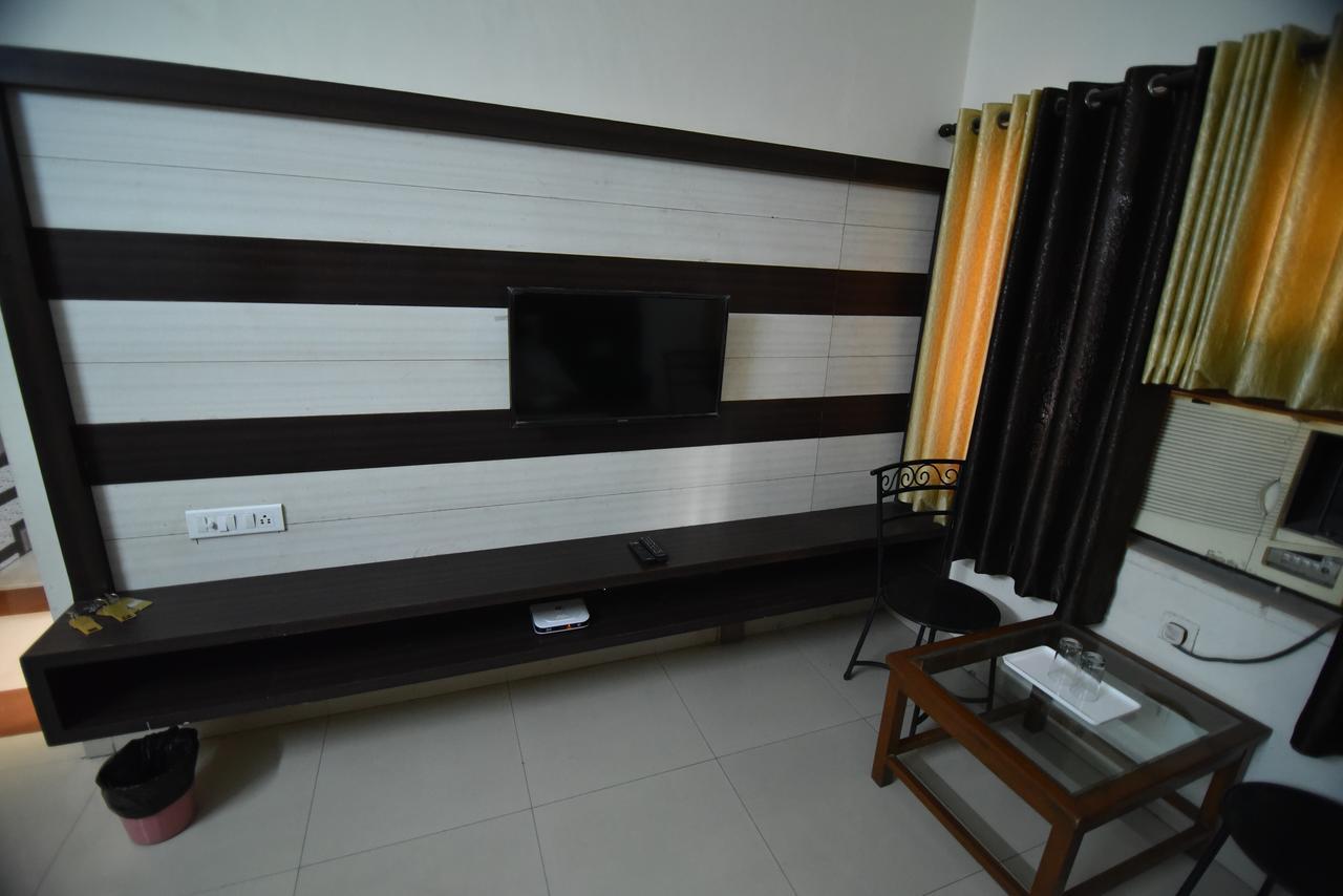 Hotel Vaishnavi Džajpur Exteriér fotografie