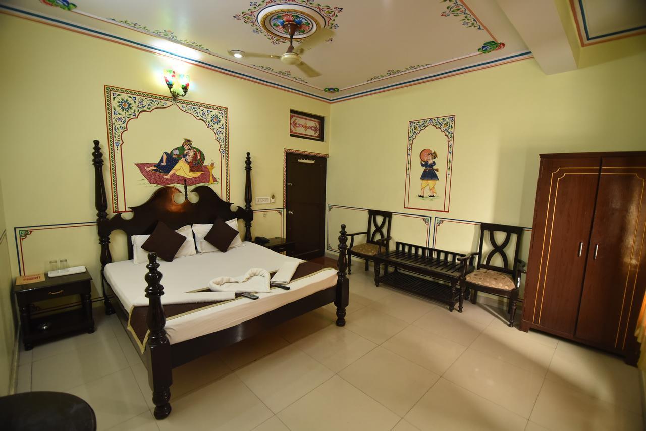 Hotel Vaishnavi Džajpur Exteriér fotografie